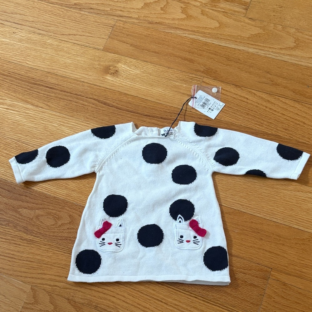 NWT Cute Polka Dot Cat Sweater